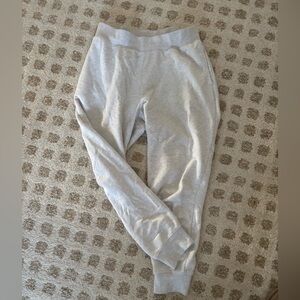 Aritzia tna airy grey sweatpants
